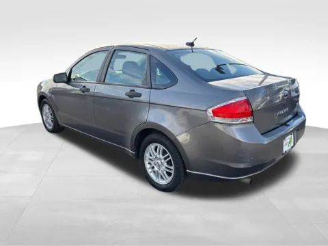 More photos of 2009 Ford Focus SE at Bridge Auto Group, NJ