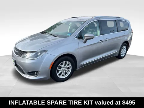 More photos of 2020 Chrysler Pacifica Touring L at Bridge Auto Group, NJ