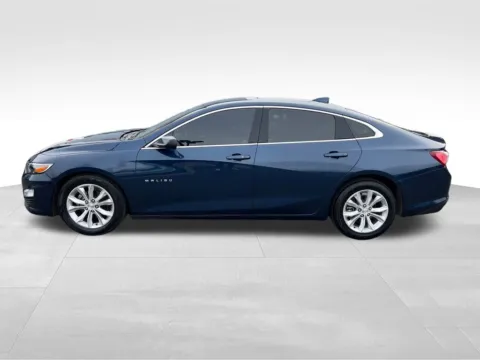 More photos of 2022 Chevrolet Malibu LT at Bridge Auto Group, NJ