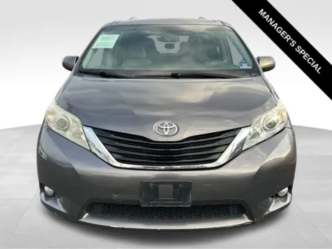 Photos of 2017 Toyota Sienna XLE for sale in Berlin, NJ at Bridge Auto Group