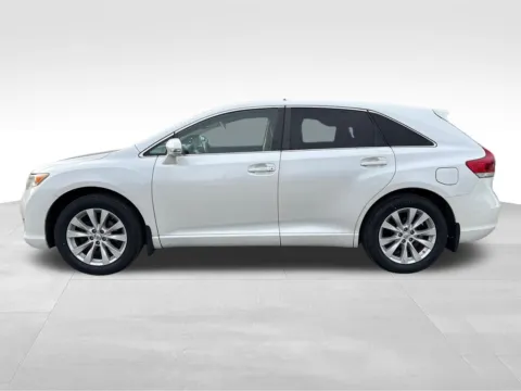 More photos of 2015 Toyota Venza LE at Bridge Auto Group, NJ
