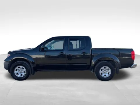 More photos of 2016 Nissan Frontier S at Bridge Auto Group, NJ