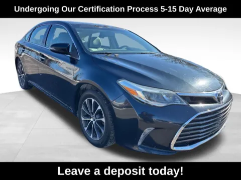 Black 2016 Toyota Avalon XLE for sale in Berlin, NJ
