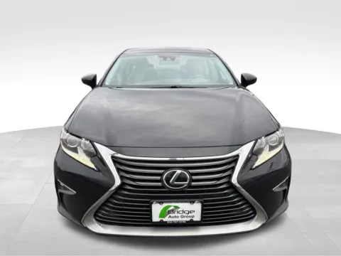 More photos of 2017 Lexus ES 350 at Bridge Auto Group, NJ