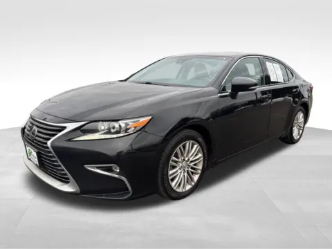 More photos of 2017 Lexus ES 350 at Bridge Auto Group, NJ