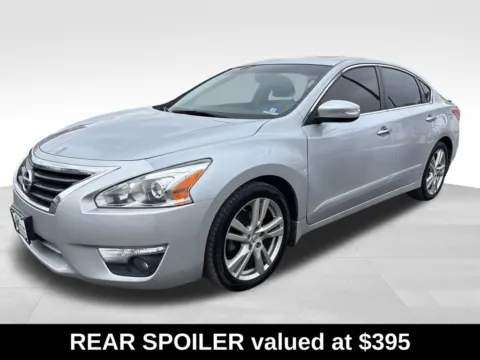 More photos of 2013 Nissan Altima 3.5 SL at Bridge Auto Group, NJ