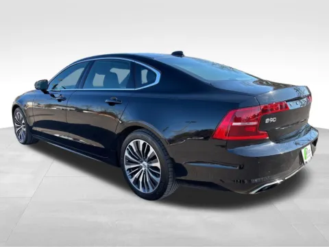 More photos of 2020 Volvo S90 T6 Momentum at Bridge Auto Group, NJ