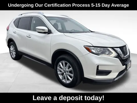 White 2019 Nissan Rogue SV for sale in Berlin, NJ