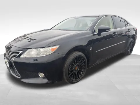 Another view of 2013 Lexus ES 350 for sale in Berlin, NJ at Bridge Auto Group