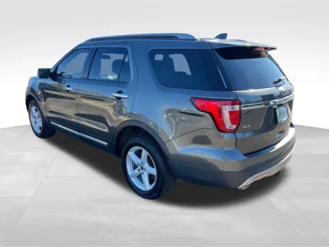 More photos of 2017 Ford Explorer XLT at Bridge Auto Group, NJ