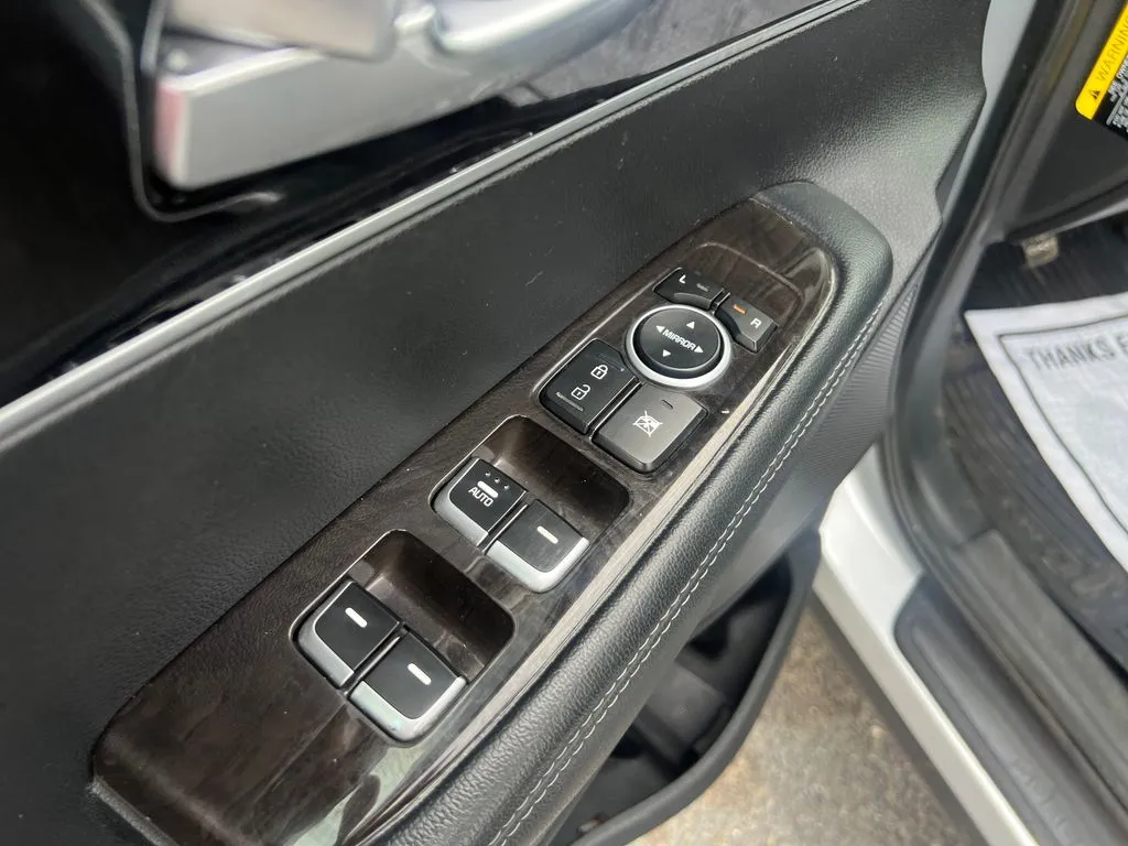 2017 Kia Sorento LX - Photo 14