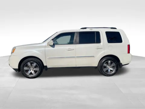More photos of 2013 Honda Pilot Touring at Bridge Auto Group, NJ