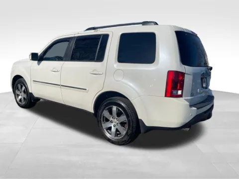 More photos of 2013 Honda Pilot Touring at Bridge Auto Group, NJ