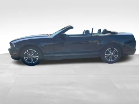 More photos of 2014 Ford Mustang V6 Premium at Bridge Auto Group, NJ