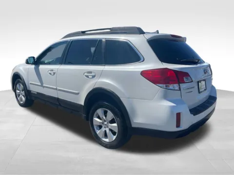 More photos of 2012 Subaru Outback 2.5i at Bridge Auto Group, NJ