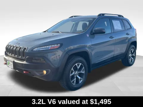 More photos of 2014 Jeep Cherokee Trailhawk at Bridge Auto Group, NJ