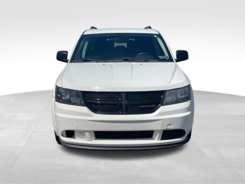 Photos of 2018 Dodge Journey SE for sale in Berlin, NJ at Bridge Auto Group