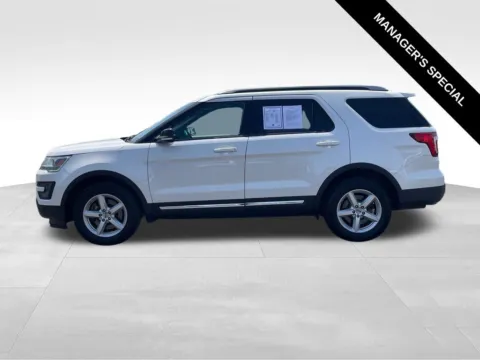 More photos of 2016 Ford Explorer XLT at Bridge Auto Group, NJ