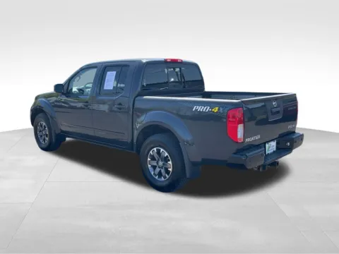 More photos of 2014 Nissan Frontier PRO-4X at Bridge Auto Group, NJ