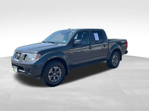 More photos of 2014 Nissan Frontier PRO-4X at Bridge Auto Group, NJ