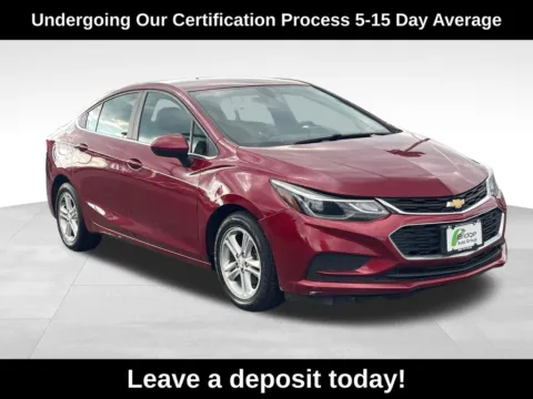 Red 2018 Chevrolet Cruze LT for sale in Berlin, NJ