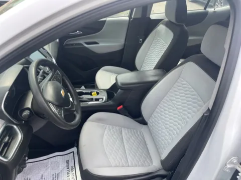 More photos of 2018 Chevrolet Equinox LS at Bridge Auto Group, NJ