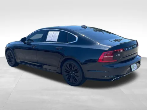 More photos of 2020 Volvo S90 T6 Momentum at Bridge Auto Group, NJ