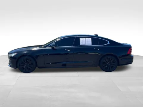More photos of 2020 Volvo S90 T6 Momentum at Bridge Auto Group, NJ