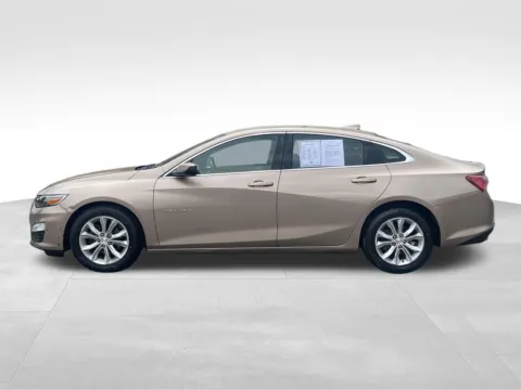 More photos of 2019 Chevrolet Malibu LT at Bridge Auto Group, NJ