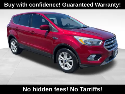 Red 2017 Ford Escape SE for sale in Berlin, NJ