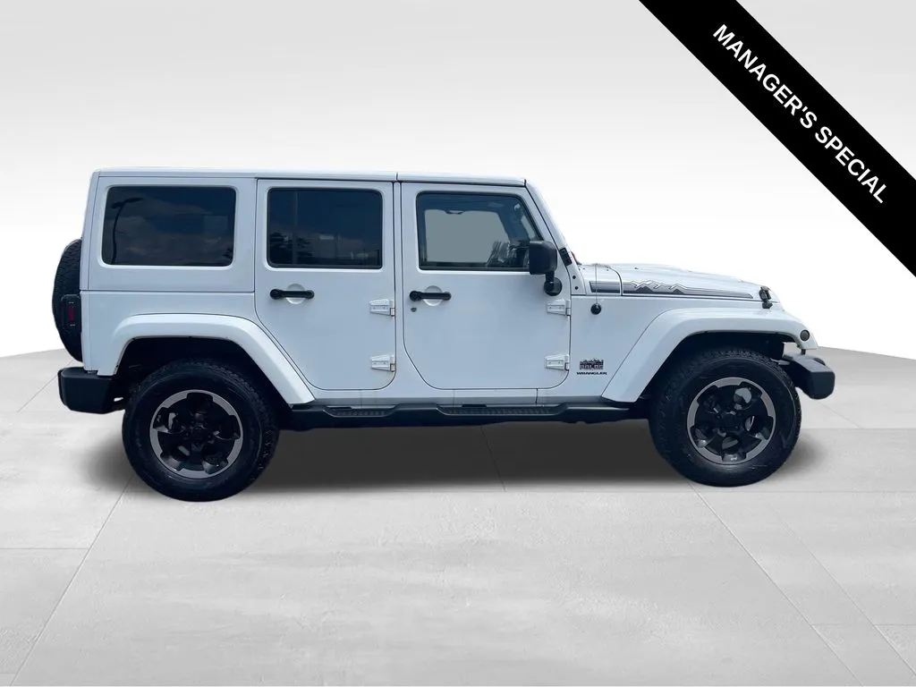 2014 Jeep Wrangler Unlimited Sahara - Photo 8