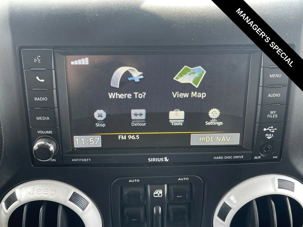 2014 Jeep Wrangler Unlimited Sahara - Photo 24