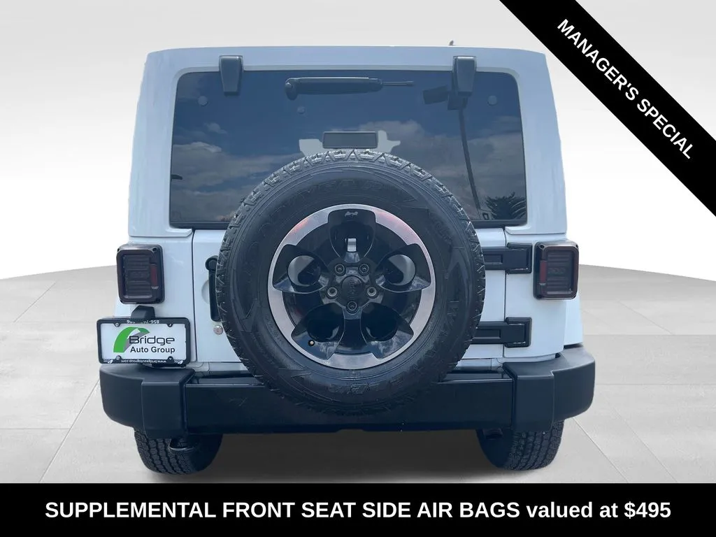 2014 Jeep Wrangler Unlimited Sahara - Photo 6