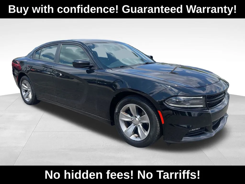 2016 Dodge Charger SXT's photo