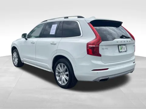 More photos of 2018 Volvo XC90 T6 Momentum at Bridge Auto Group, NJ