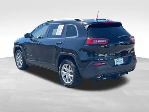 More photos of 2018 Jeep Cherokee Latitude Plus at Bridge Auto Group, NJ