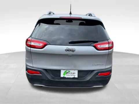 More photos of 2018 Jeep Cherokee Limited at Bridge Auto Group, NJ