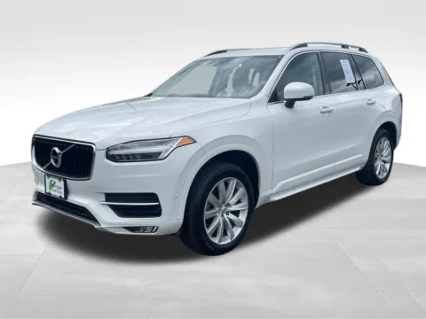 More photos of 2018 Volvo XC90 T6 Momentum at Bridge Auto Group, NJ