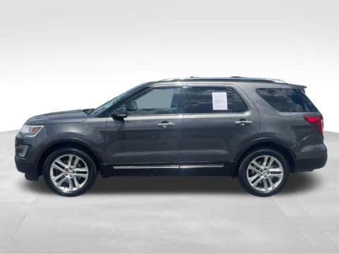 More photos of 2017 Ford Explorer Limited at Bridge Auto Group, NJ