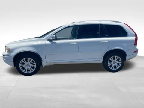More photos of 2014 Volvo XC90 3.2 at Bridge Auto Group, NJ
