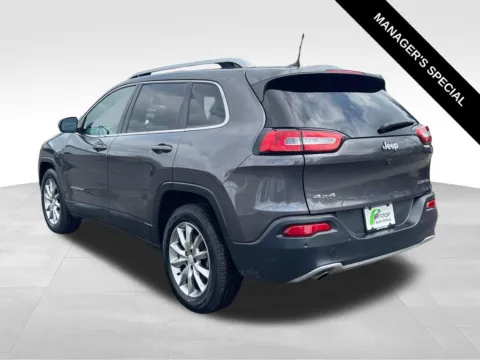 More photos of 2018 Jeep Cherokee Limited at Bridge Auto Group, NJ