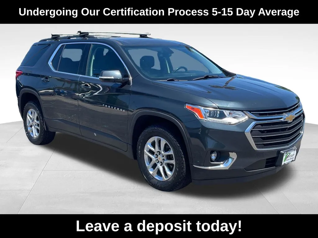 Gray 2019 Chevrolet Traverse LT for sale in Berlin, NJ