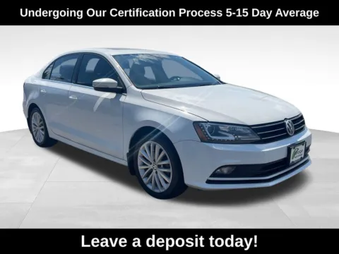 White 2016 Volkswagen Jetta 1.8T SEL for sale in Berlin, NJ