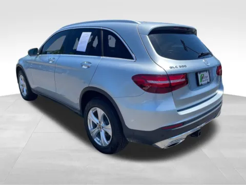 More photos of 2018 Mercedes-Benz GLC 300 at Bridge Auto Group, NJ
