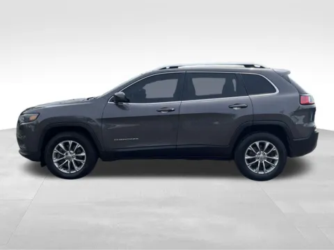 More photos of 2019 Jeep Cherokee Latitude Plus at Bridge Auto Group, NJ