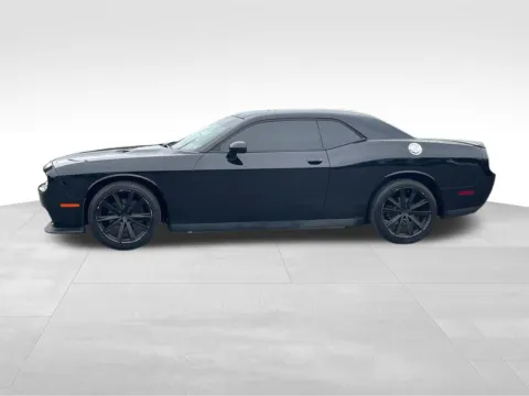More photos of 2013 Dodge Challenger SXT at Bridge Auto Group, NJ