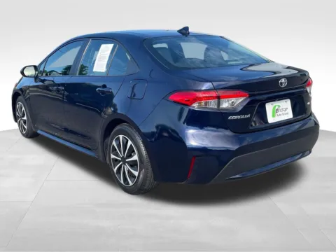 More photos of 2022 Toyota Corolla LE at Bridge Auto Group, NJ