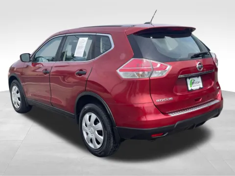 More photos of 2016 Nissan Rogue S at Bridge Auto Group, NJ