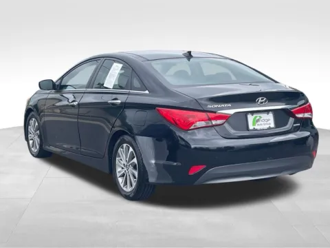 More photos of 2014 Hyundai Sonata Limited at Bridge Auto Group, NJ