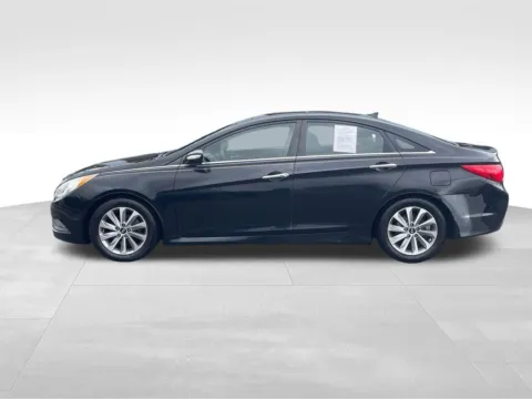 More photos of 2014 Hyundai Sonata Limited at Bridge Auto Group, NJ
